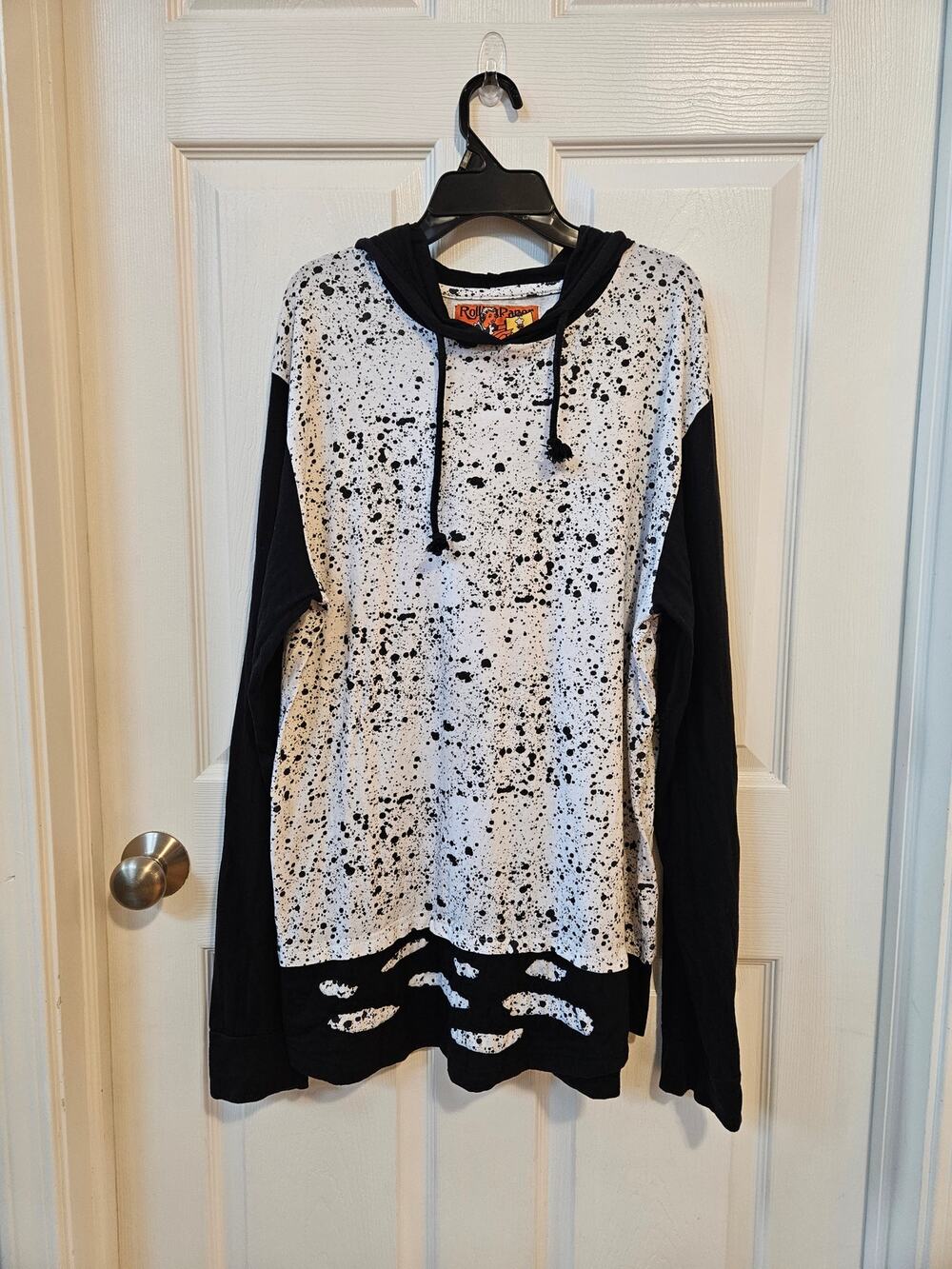 Rolling Paper Hoodie Men’s XL Black White Splatter Graphic Streetwear Cotton